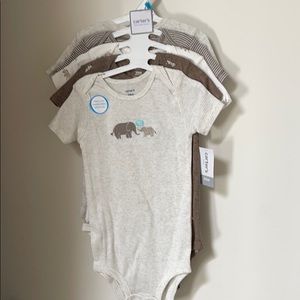 Carter’s 24 m unisex bodysuits NWT 5 pack
